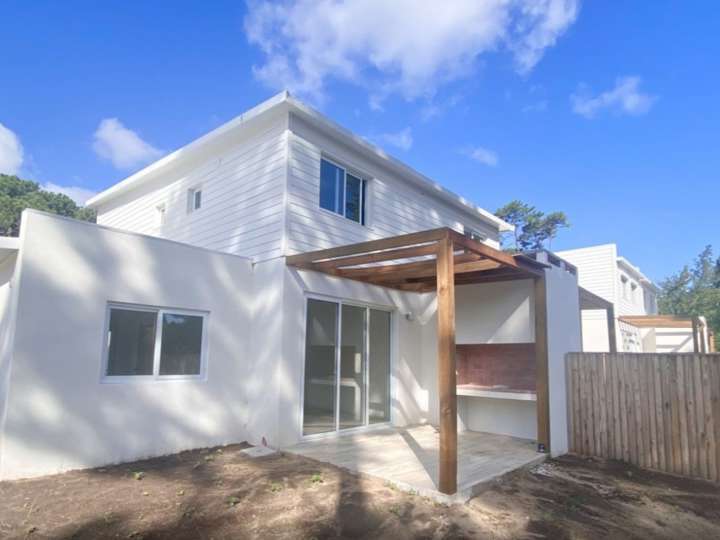 Casa en venta en Enrique G. Burnett, Maldonado