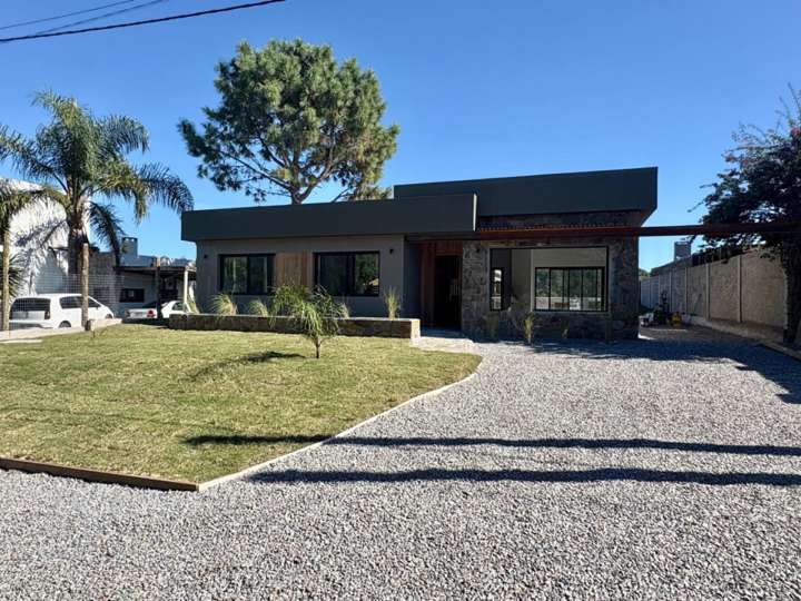 Casa en venta en Cruz del Sur, Maldonado