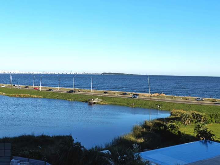 Apartamento en venta en Punta Ballena