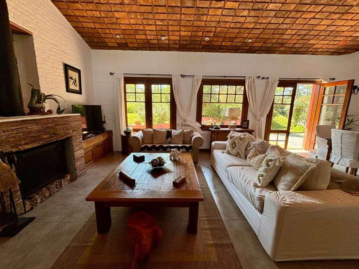 Casa en venta en De Los Eucaliptus, Maldonado