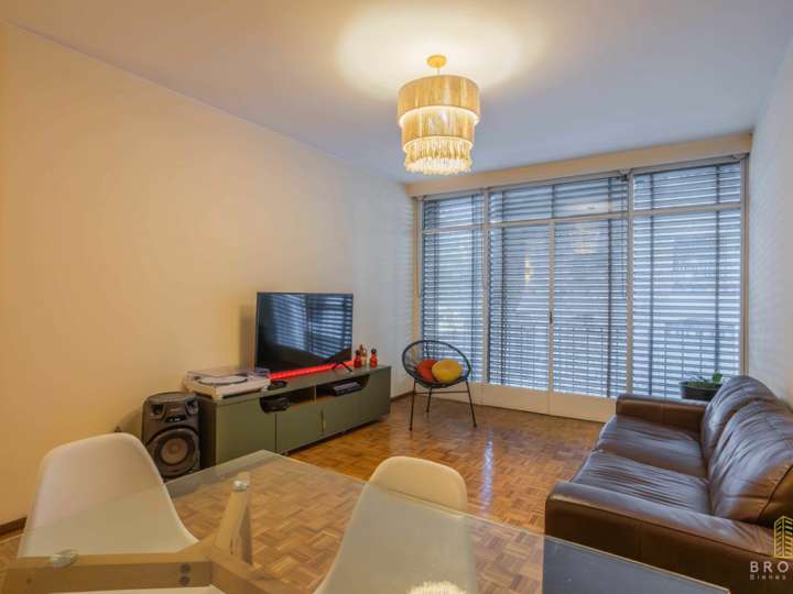 Apartamento en venta en Río Branco, Montevideo