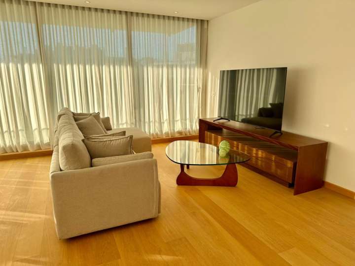 Apartamento en alquiler en Carrasco, Montevideo