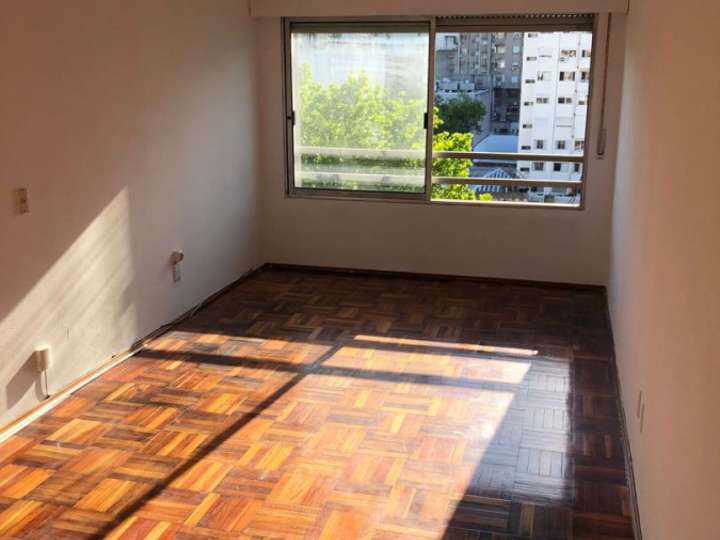 Apartamento en venta en Cuareim, Montevideo