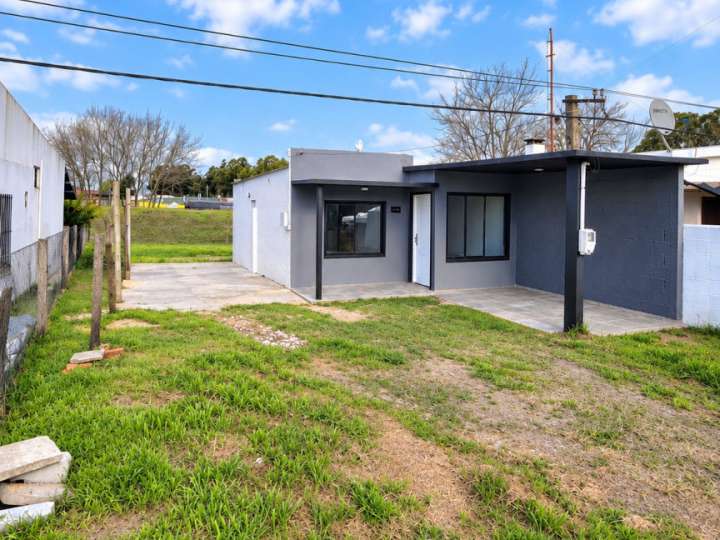 Casa en venta en Nueva Helvecia