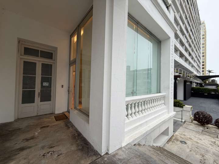 Comercial / Tienda en alquiler en Los Arrecifes (Calle 25), Punta del Este