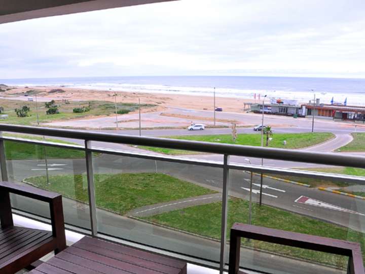 Apartamento en venta en Rambla Lorenzo Batlle Pacheco, Maldonado