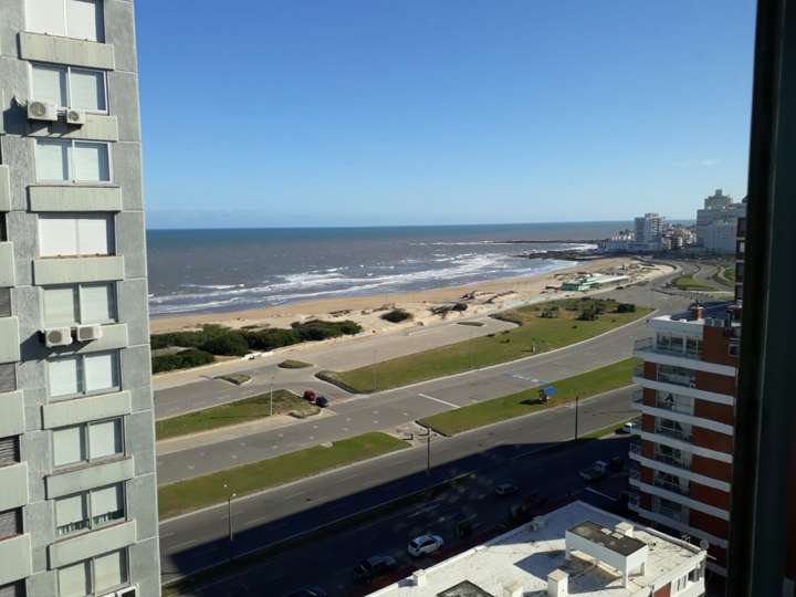 Apartamento en venta en Yaro, Punta Del Este