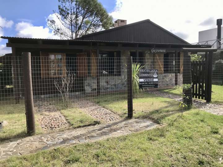 Casa en venta en Calle 15 - Los Piales, Buenos Aires