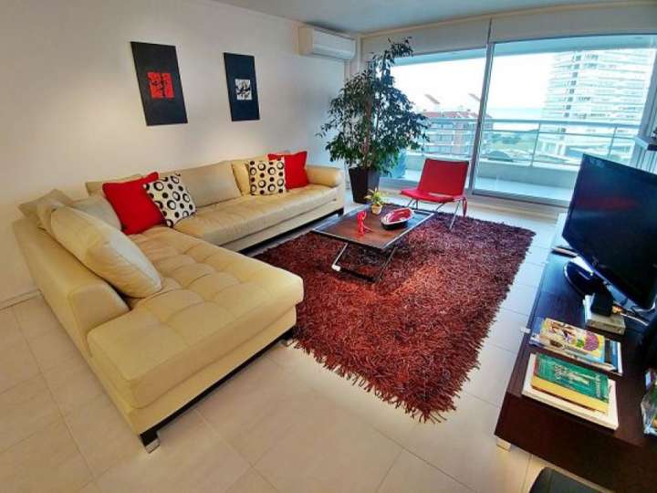 Apartamento en venta en Avenida Chiverta, Punta Del Este