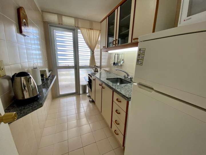 Apartamento en venta en Avenida Chiverta, Punta Del Este