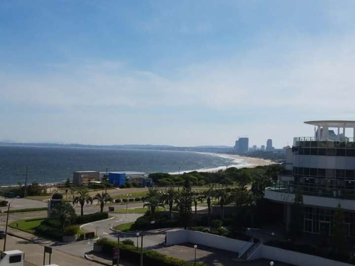 Apartamento en venta en Avenida Chiverta, Punta Del Este