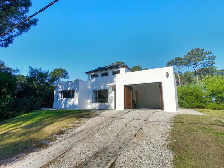 Casa en venta en Laguna del Sauce, Punta Ballena
