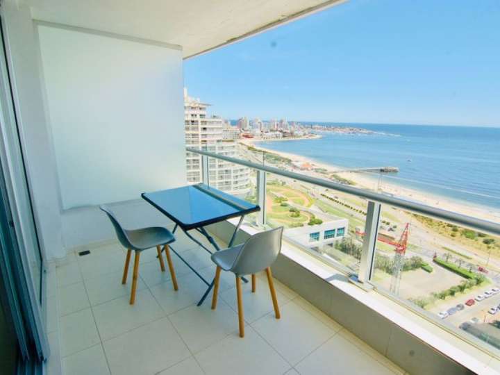 Apartamento en venta en Bulevar General José Gervasio Artigas, Punta Del Este