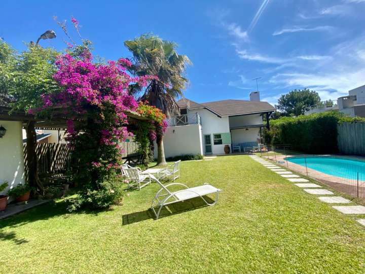 Casa en venta en Bahía San Sebastián, Punta Ballena