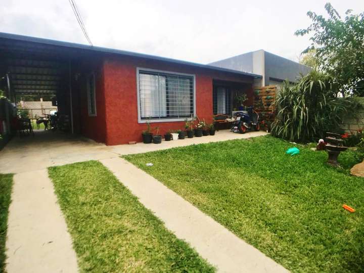 Casa en venta en Basilio Araújo, Colonia