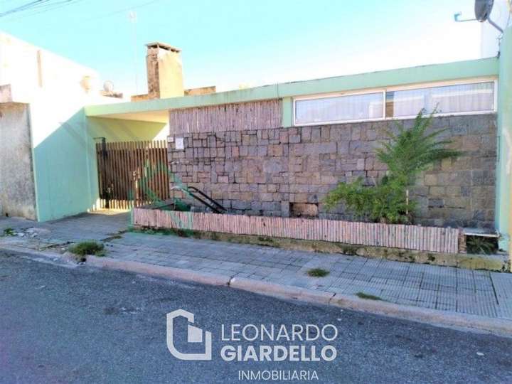 Casa en venta en Solís, Colonia