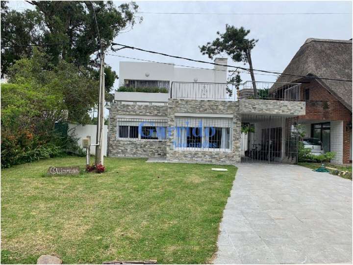 Casa en venta en Rambla General Artigas, Punta Del Este