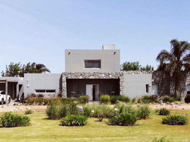 Casa en venta en Ruta 10 Juan Díaz de Solís, Maldonado