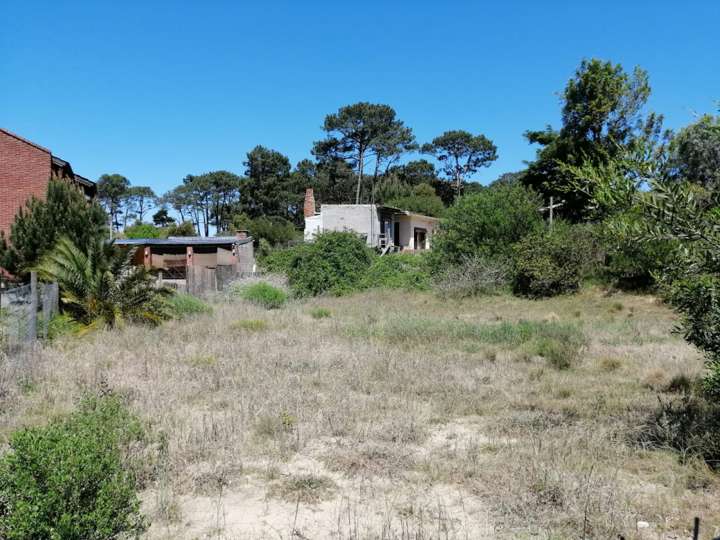 Terreno en venta en Ayacucho, Piriápolis