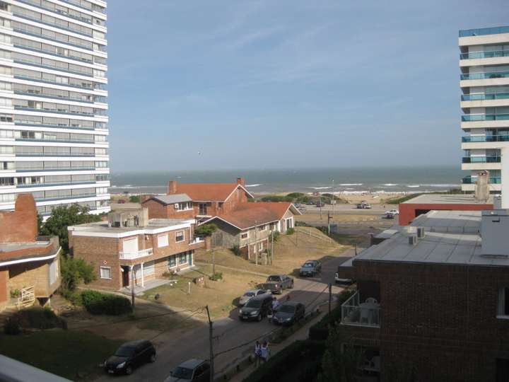 Apartamento en venta en Leyenda Patria, Punta Del Este