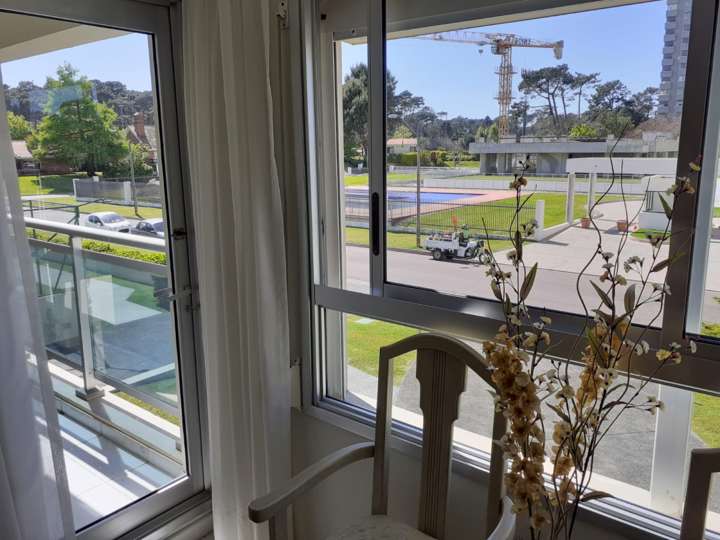 Apartamento en venta en Conrado Rontgen, Punta Del Este