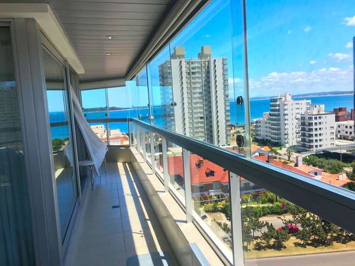 Apartamento en venta en Bulevar General José Gervasio Artigas, Punta Del Este