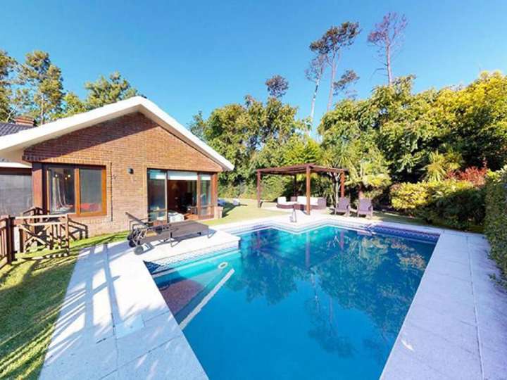 Casa en venta en Achernar, Maldonado