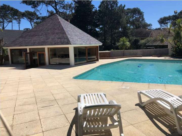 Casa en venta en Dunkerque, Punta Del Este