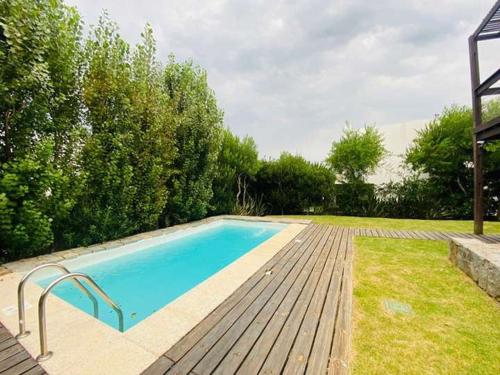 Casa en venta en Ruta 10 Juan Díaz de Solís, Maldonado