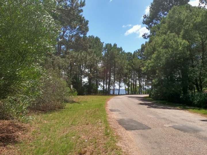 Terreno en venta en Laguna del Sauce, Maldonado