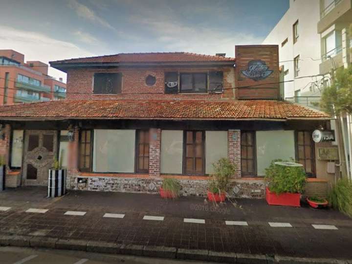 Comercial / Tienda en venta en El Mesana (Calle 24), Punta Del Este