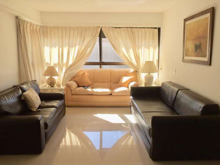 Apartamento en venta en Los Muergos (Calle 27), Punta Del Este