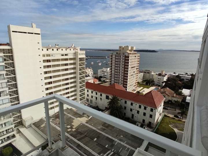 Apartamento en alquiler en Los Muergos (Calle 27), Punta Del Este