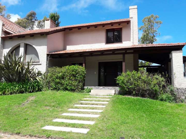 Casa en alquiler en Pinares, Maldonado
