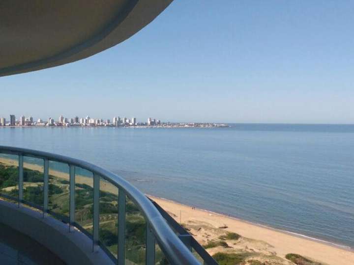Apartamento en alquiler en Punta Del Este