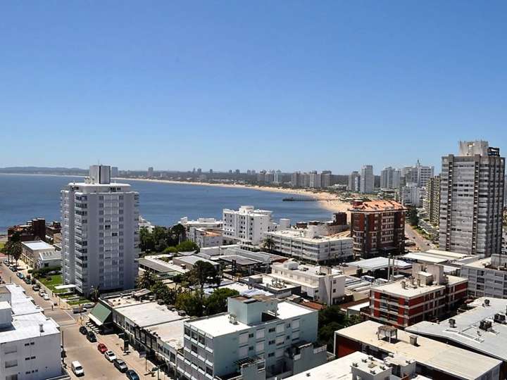 Apartamento en venta en Punta Del Este