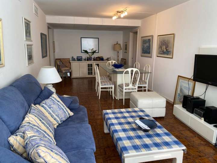 Apartamento en venta en Punta Del Este