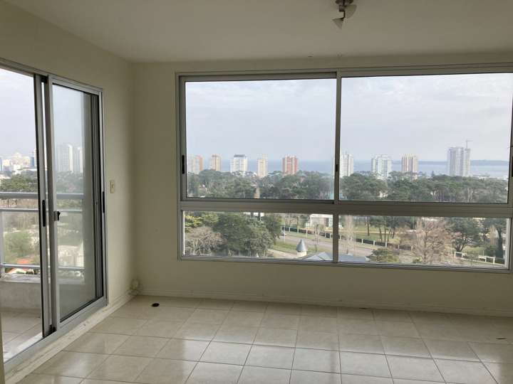 Apartamento en venta en Punta Del Este