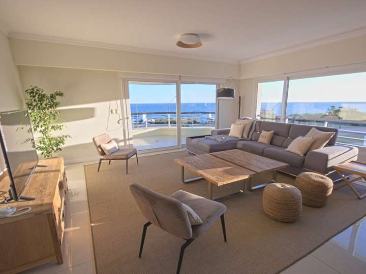 Apartamento en venta en Punta Del Este