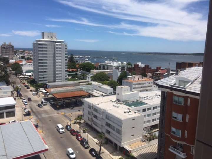 Apartamento en venta en Punta Del Este