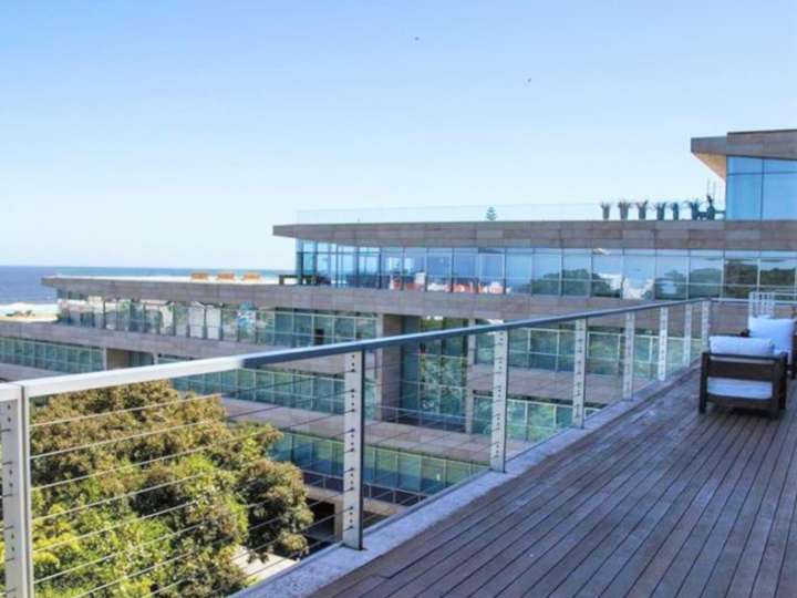 Apartamento en venta en Punta Del Este