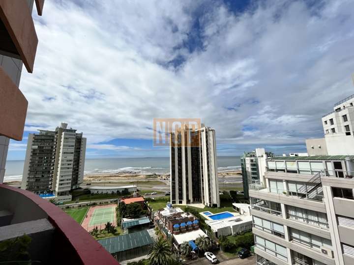 Apartamento en venta en Punta Del Este