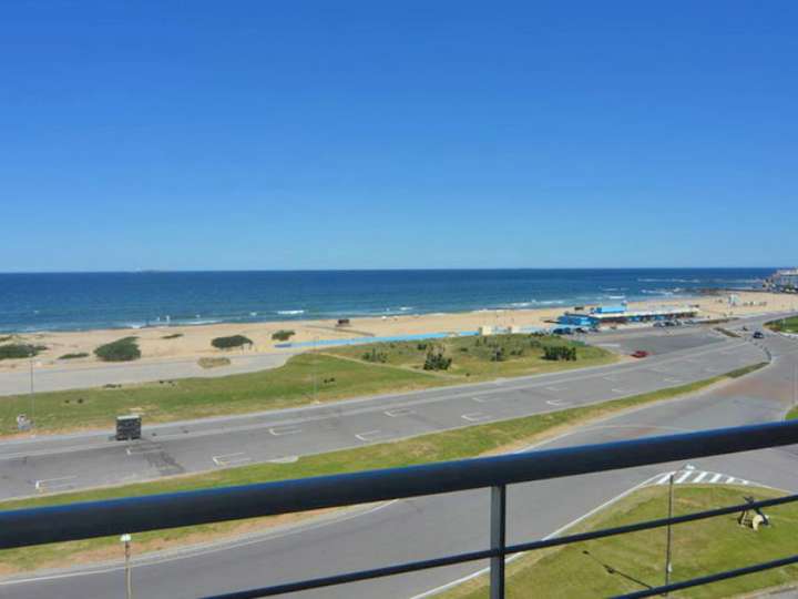 Apartamento en venta en Punta Del Este