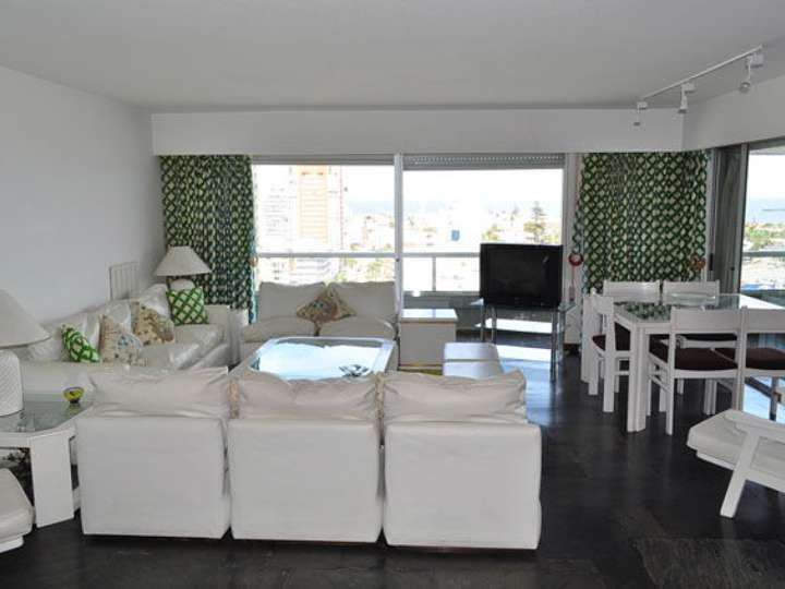 Apartamento en venta en Punta Del Este