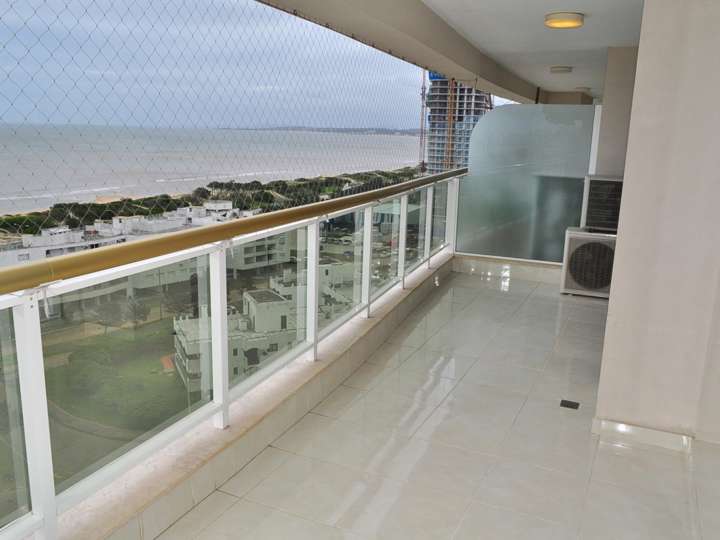 Apartamento en venta en Punta Del Este