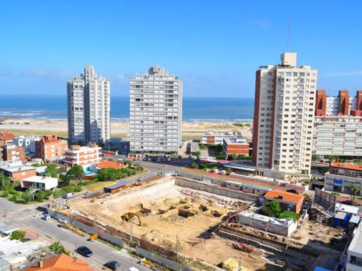 Apartamento en venta en Punta Del Este