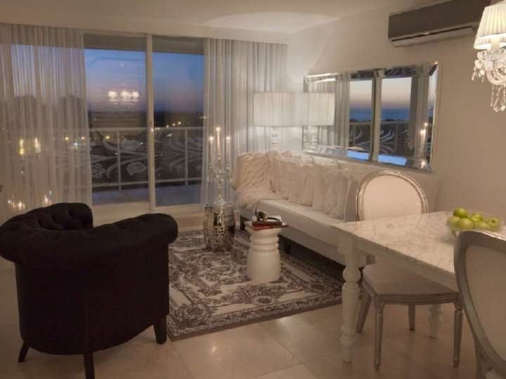 Apartamento en venta en Punta Del Este