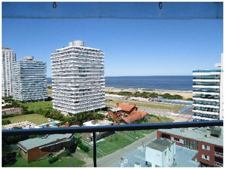 Apartamento en venta en Punta Del Este