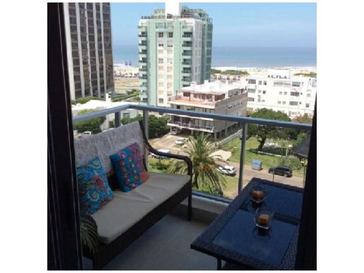 Apartamento en venta en Punta Del Este