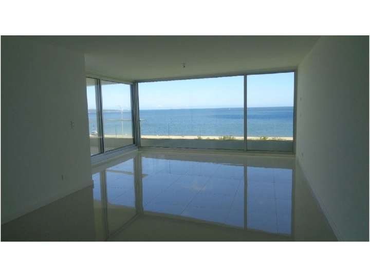 Apartamento en venta en Punta Del Este